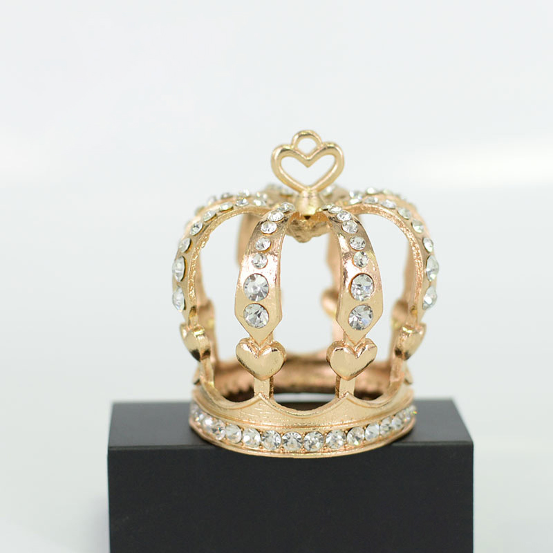 Birthday Decoration Heart-Shaped Alloy Mini Crown - Cake Baking Ornament, Bouquet Accessory & Bottle Lid Decor