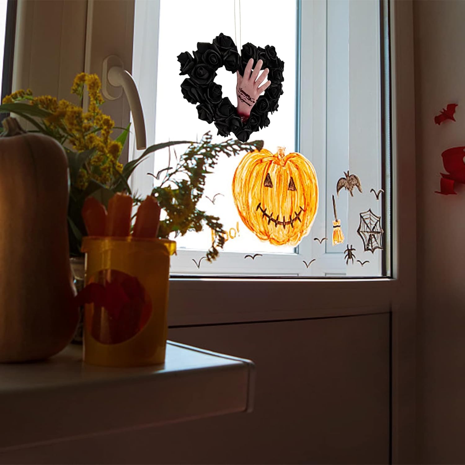 Halloween Bloody Hands Black Rose Wreath for Front Door,13.8 Inch Artificial Rose Heart-Shaped Rattan Wreath,Horror Wreath Hanging Ornament for Wall Window Halloween Decoration