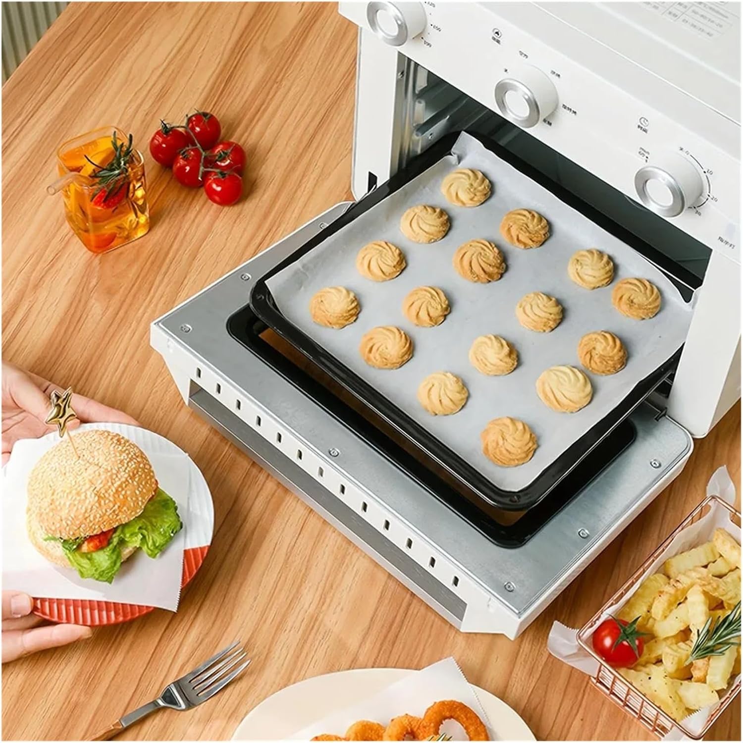 Multi-Purpose Baking Paper: Heat-Resistant Sheets for Ovens, Grilling & Food Wrapping (with metal serrations)