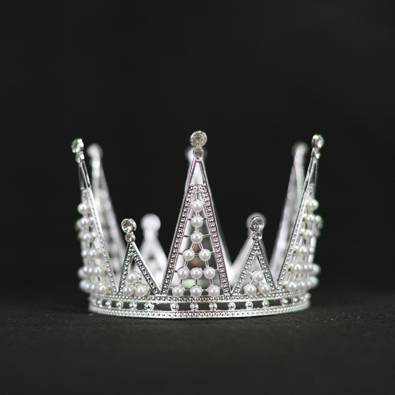 Princess Rhinestone Crown - Round Heart Design, Dual Use for Kids' Birthday Cake Decoration & Stage Performance Accessories