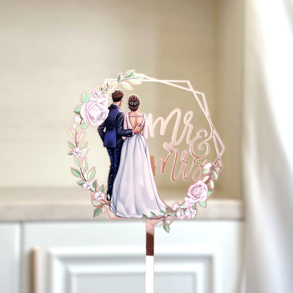 Mr & Mrs Cake Topper - Wooden Leaves Wreath Wedding Cake Toppers Bride and Groom Party Cake Decorations Supplies