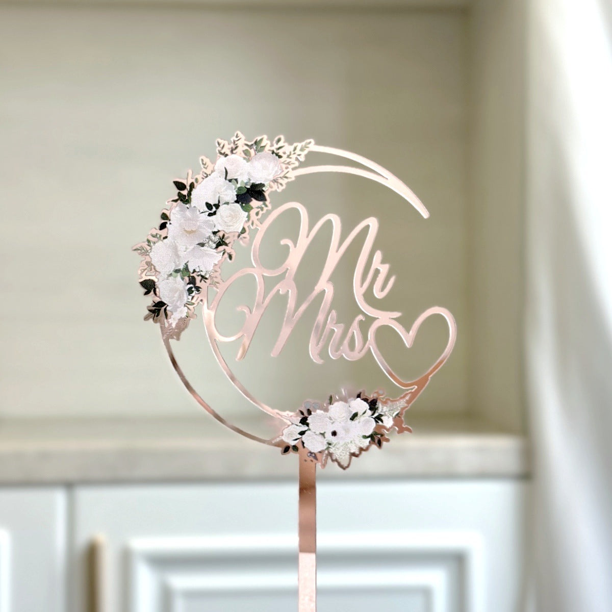 Mr & Mrs Cake Topper - Wooden Leaves Wreath Wedding Cake Toppers Bride and Groom Party Cake Decorations Supplies