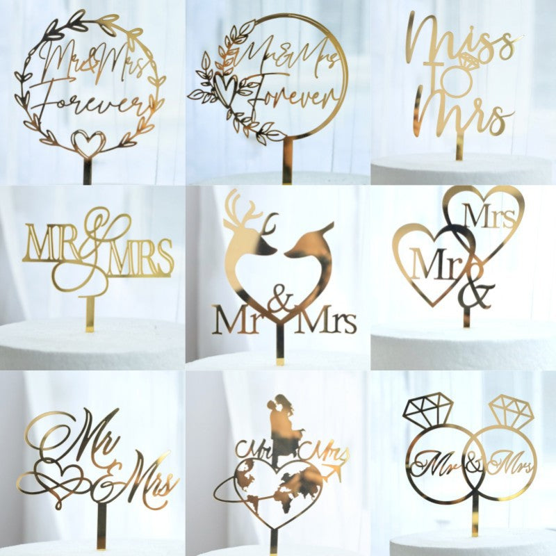 Mr And Mrs Cake Topper Acrylic Wedding Cake Toppers Bride And Groom Mr & Mrs Cake Topper Gold Cake Decorations Cake Decor for Engagement Bridal Shower Anniversary Cake Decoration Supplies