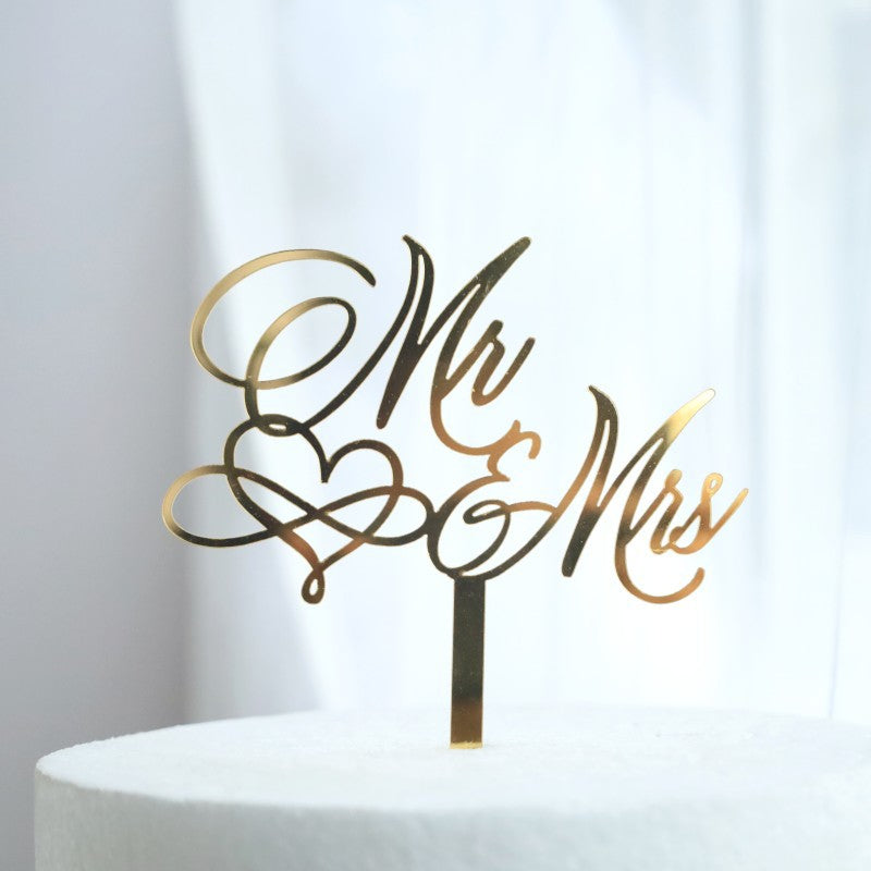 Mr And Mrs Cake Topper Acrylic Wedding Cake Toppers Bride And Groom Mr & Mrs Cake Topper Gold Cake Decorations Cake Decor for Engagement Bridal Shower Anniversary Cake Decoration Supplies