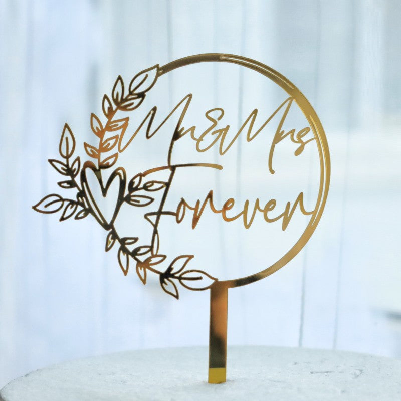 Mr And Mrs Cake Topper Acrylic Wedding Cake Toppers Bride And Groom Mr & Mrs Cake Topper Gold Cake Decorations Cake Decor for Engagement Bridal Shower Anniversary Cake Decoration Supplies