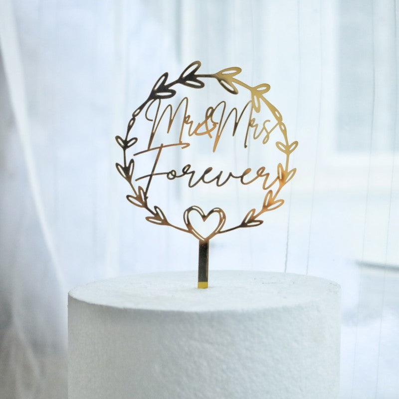 Mr And Mrs Cake Topper Acrylic Wedding Cake Toppers Bride And Groom Mr & Mrs Cake Topper Gold Cake Decorations Cake Decor for Engagement Bridal Shower Anniversary Cake Decoration Supplies