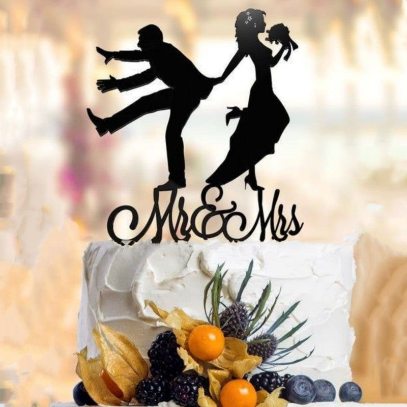 Mr and Mrs Wedding Cake Topper, Mirror Acrylic Bride and Groom Love Heart Couple Cake Topper for Wedding Bachelorette Anniversary Proposal Engagement Party