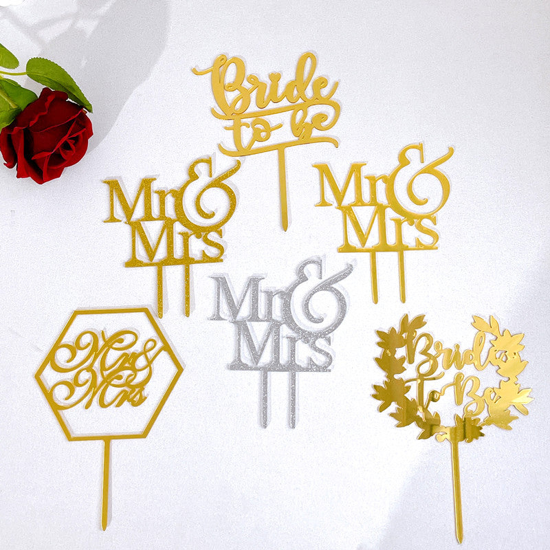 11PCS Mr & Mrs Cupcake Toppers Glitter Love Heart Cupcake Picks Wedding Engagement Cake Decorations for Bridal Shower Theme Birthday Party Supplies Gold