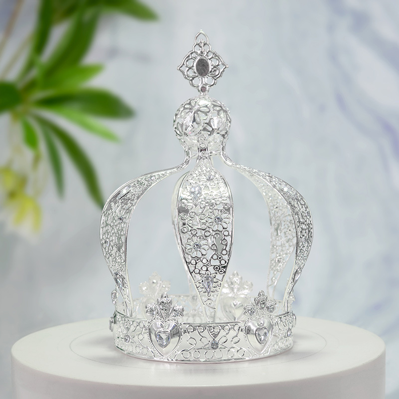 European Retro Metal Castle Tiara - Queen-Style Bold Crown, Perfect for Wedding, Holiday, Birthday | Flower Decoration & Cake Topper
