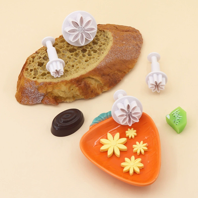 4Pcs Daisy Flower Spring Plunger Cutter Set - Plastic Fondant & Cookie Molds for Baking