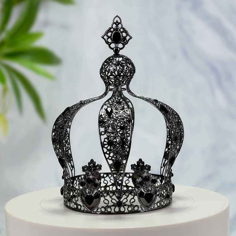 European Retro Metal Castle Tiara - Queen-Style Bold Crown, Perfect for Wedding, Holiday, Birthday | Flower Decoration & Cake Topper