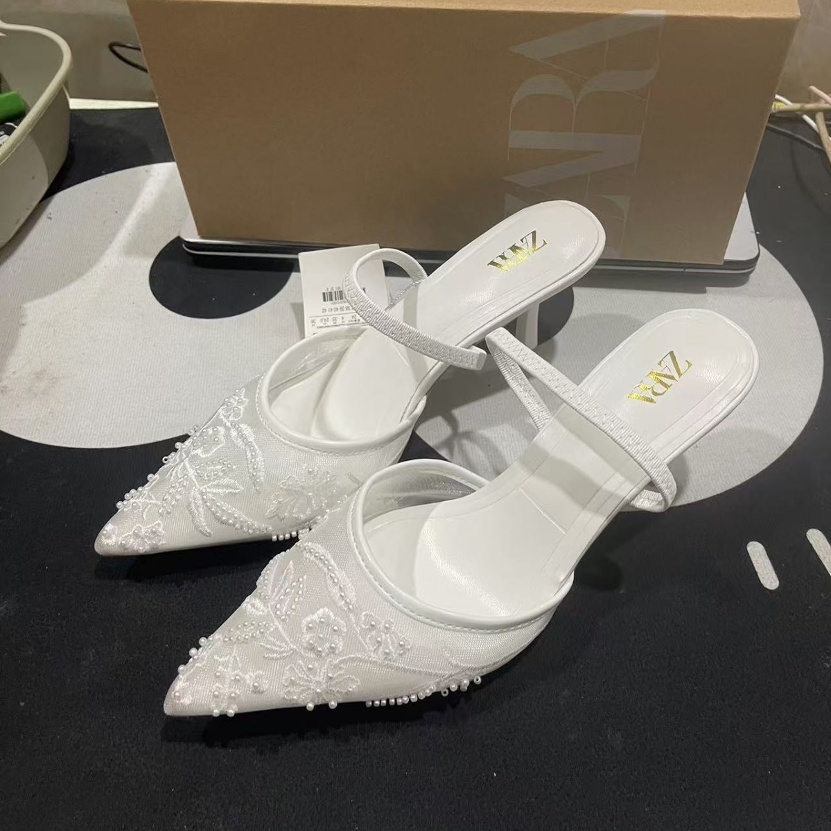 Lace Embroidery Beaded Mesh Pointed Toe Slingback Stiletto Heels Women Slip On Back Strap Elegant Wedding Party Dress Sandals