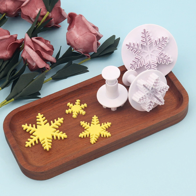 3Pcs Snowflake Spring Plunger Cutter Set - Plastic Fondant & Cookie Molds for Baking