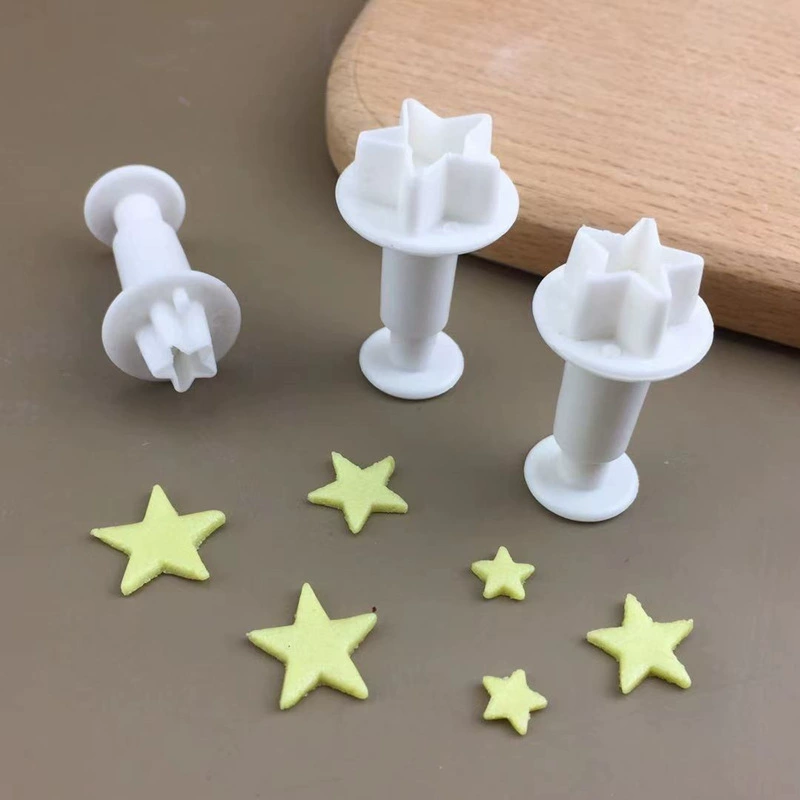 3Pcs Star Shape Spring Plunger Cutter Set - Plastic Fondant & Cookie Baking Molds
