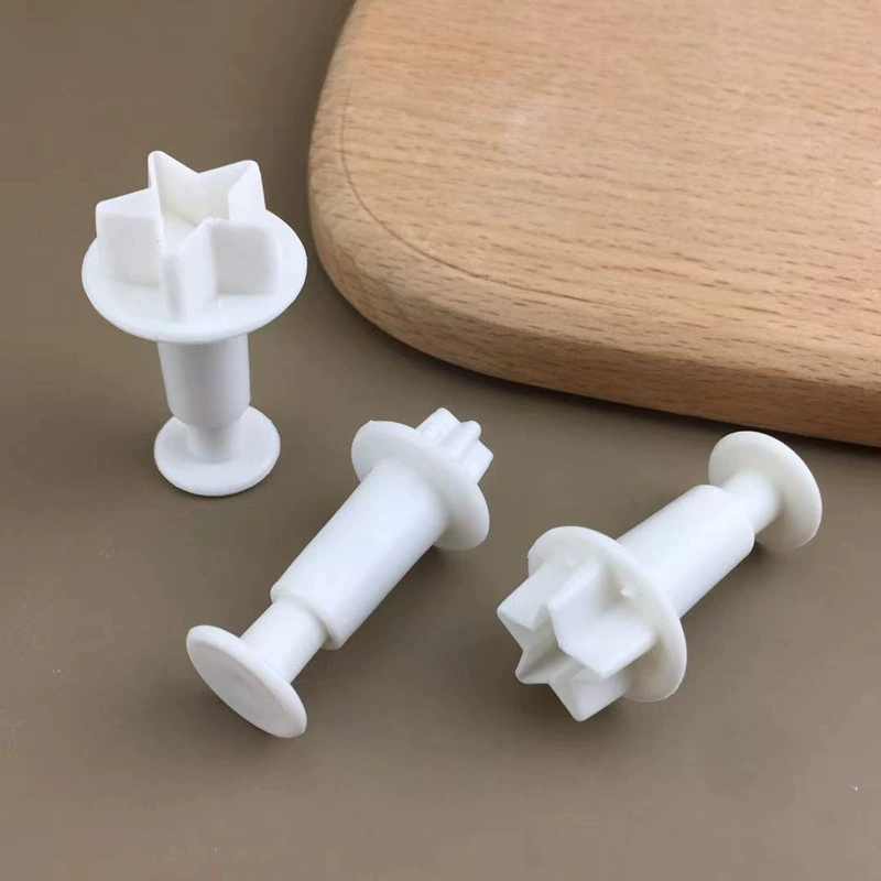 3Pcs Star Shape Spring Plunger Cutter Set - Plastic Fondant & Cookie Baking Molds