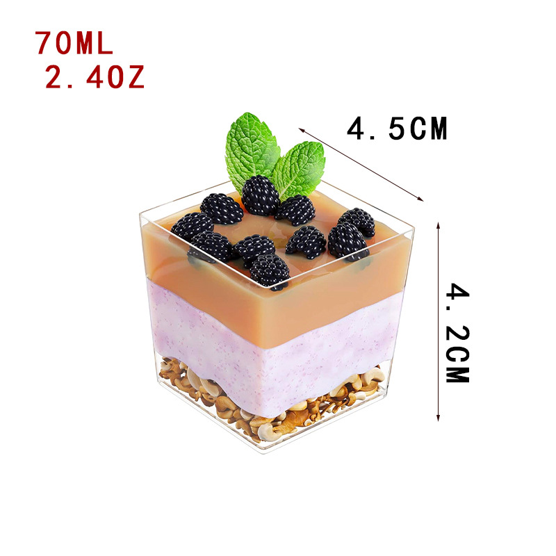 Disposable Plastic Trapezoidal Dessert Cups Gold Mousse Cup Ice Cream Cup Parfait Cup Chocolate Dessert Cup with Spoons