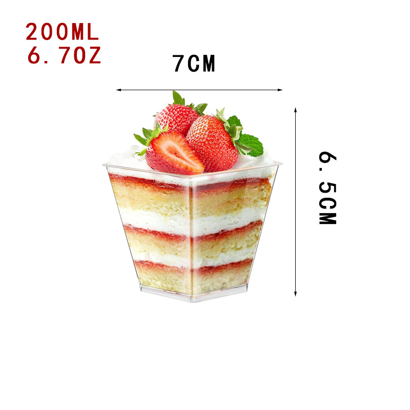 Disposable Plastic Trapezoidal Dessert Cups Gold Mousse Cup Ice Cream Cup Parfait Cup Chocolate Dessert Cup with Spoons