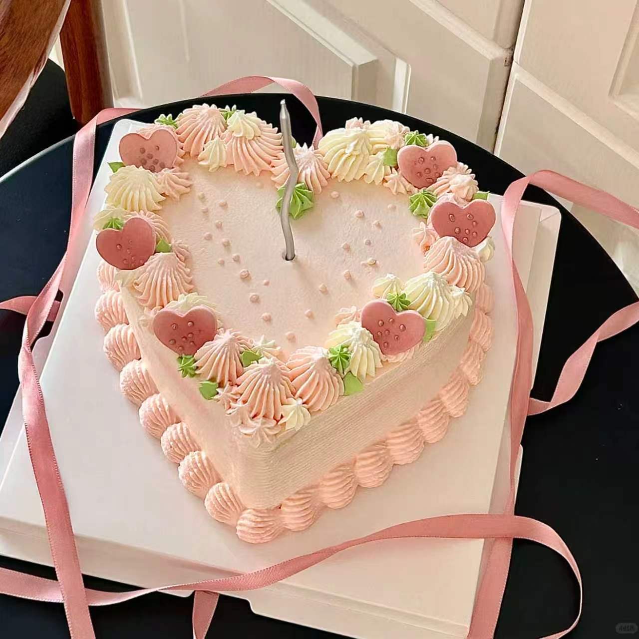6 Inch Heart Shaped Silicone Cake Pan Non-Stick Food Grade Chiffon Mousse Baking Mold Oven Safe Valentine’s Day Dessert Baking Tool