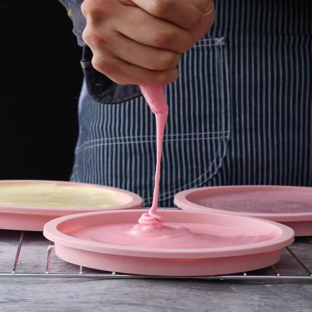 Round Silicone Cake Pan Non-Stick Food Grade Chiffon Mousse Layer Cake Baking Mold for Oven, Available in 4/6/8 Inch Sizes
