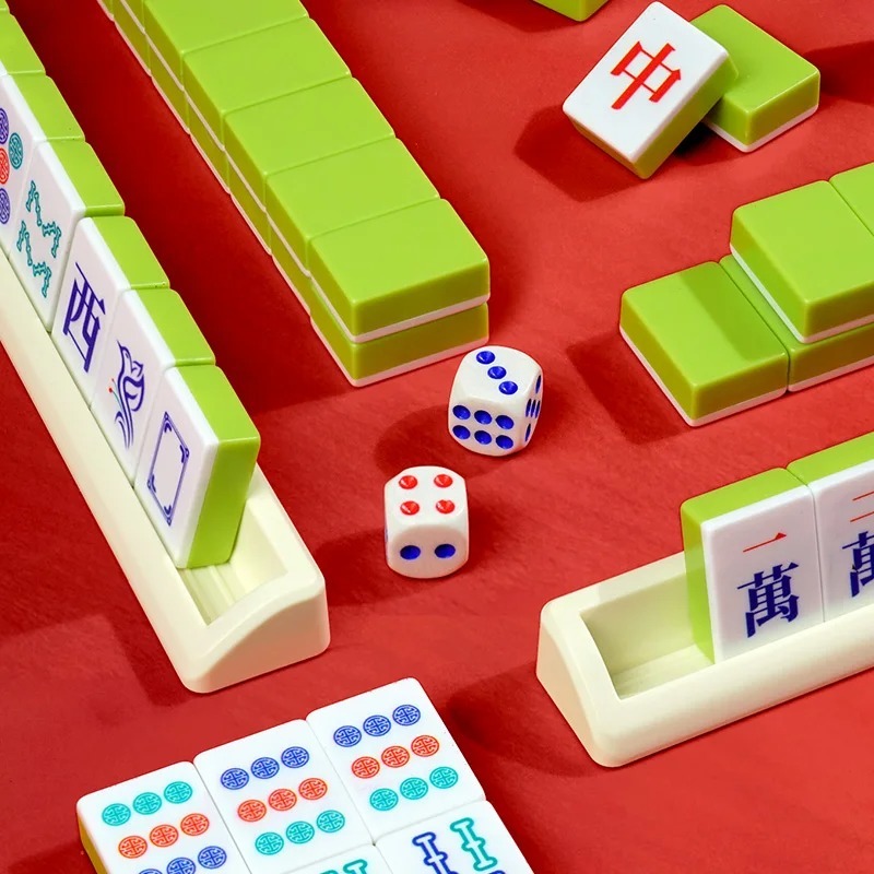 Travel Mahjong Set with 144 Mini Chinese Mahjong Tiles – Portable Table Game for Parties, Gatherings & Holiday Gifts