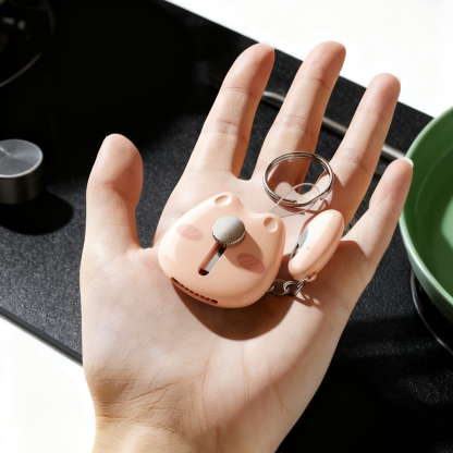 Dual-purpose Keychain Fruit Peeler 