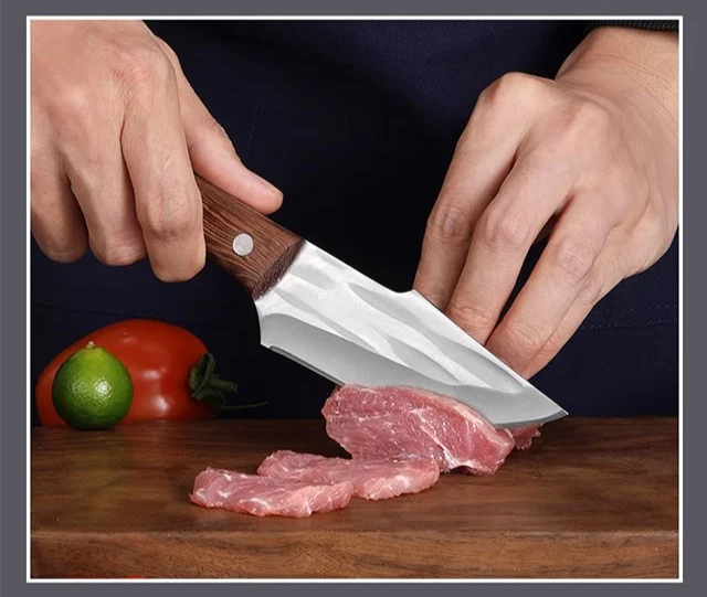 Traditionelles handgefertigtes Ausbeinmesser