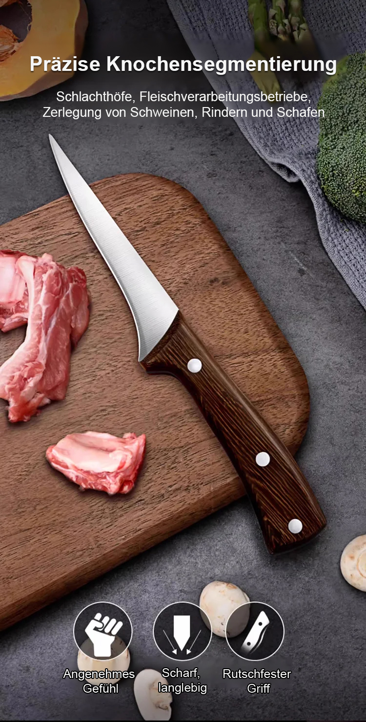 Ausbeinmesser beim Entbeinen von Fleisch