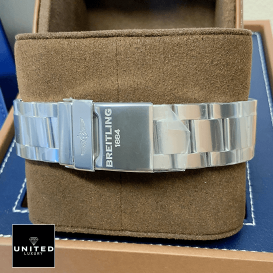 brethtitling-avenger-A1338111F564170A-replica-clasp