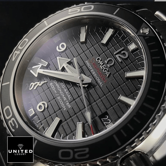 omethtga Seamaster Planet Ocean 232.30.42.21.01.004 Black Dial Replica front view