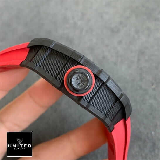 Richthtard Mithtlle  RM3502 Red Carbon Replica side view crown / push button