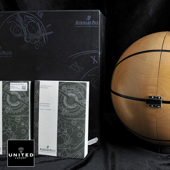 Audthtemars Pigthtuet Royal Oak Offshore 26133ST.OO.A101CR.01 "Shaquille O'Neal" Exceptional Replica 1:1 Audthtemars Pigthtuet royal oak offshore shaquille left Audthtemars Pigthtuet Royal Oak Shaquille Replica