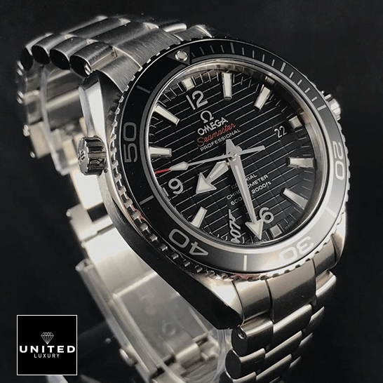 omethtga Seamaster Planet Ocean Black Dial Steel Bracelet Replica black background