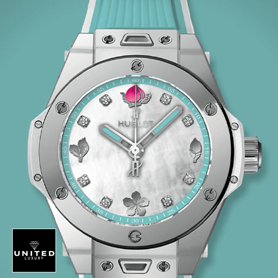 hubthtlot Big Bang One Click White Dial Blue Rubber Bracelet Replica blue background