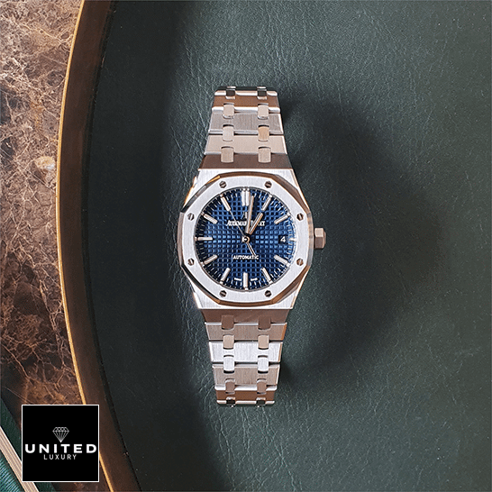 Audthtemars Pigthtuet Royyal Oak Blue Dial Replica stainless steel bracelet