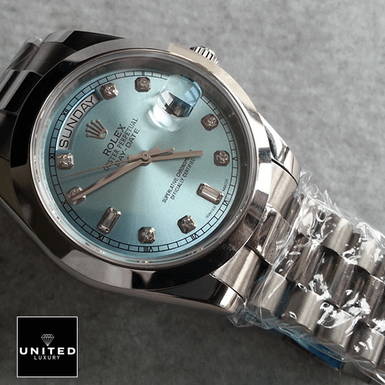 rolthtex Day-Date II 218206-0009 Ice Blue Dial Replica Stainlees Steel Bezel