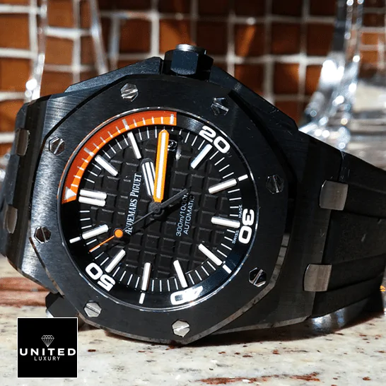 Audthtemars Pigthtuet Royal Oak Offshore 15707CE.OO.A002CA.01 "Diver" Super Clone Edition audemarspiguet royaloakoffshore 15707CE.OO .A002CA.01 replica tiltedleft 1 audemarspiguet-royaloakoffshore-15707CE.OO_.A002CA.01-replica-tiltedleft