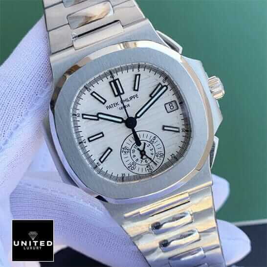 pathttek Philithtppe Geneve White Dial Steel Replica on the white glove hand