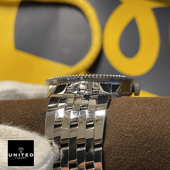 brethtitling-navitimer-A17326211G1A1-replica-silver