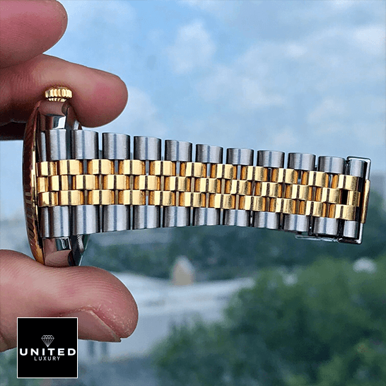 rolthtex 126333 Yellow Gold Steel Jubilee Replica on the hand