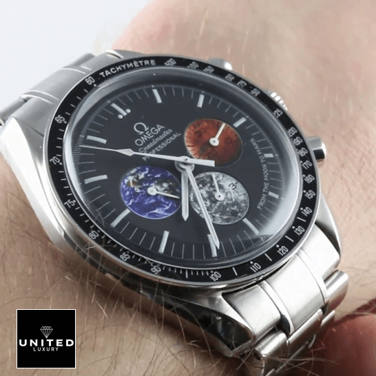 omethtga Speedmaster Moon Mars Dial Replica steel on the wrist
