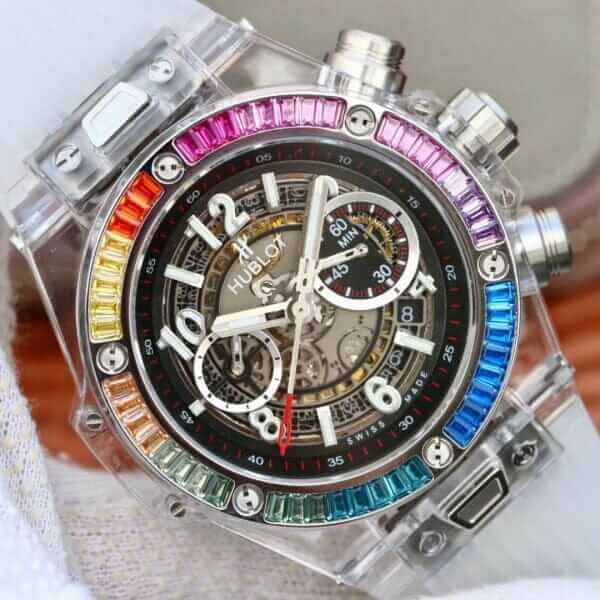 hubthtlot Big Bang Rainbow Bezel Black Dial Replica on the hand