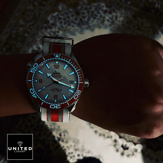 omethtga Seamaster Orange 215.32.44.21.04.001 White Dial Replica phosphor dial