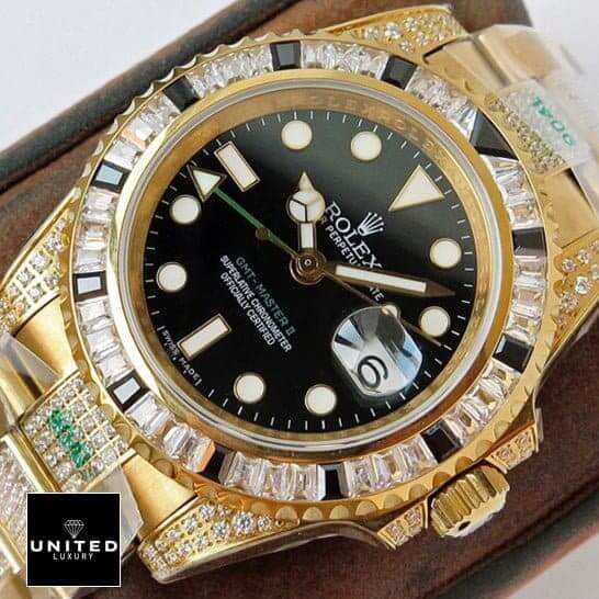 rolthtex GMT-Master II 116748SANR Yellow Gold Black Dial Iced Out Replica