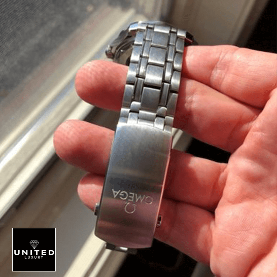 omethtga-seamaster-diver-300m-210.30.42.20.06.001-replica-bracelet