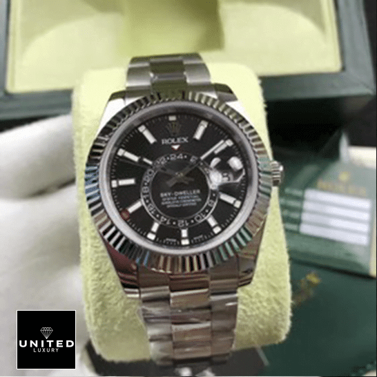 rolthtex Sky-Dweller Black Dial Fluted Bezel 326934 Replica