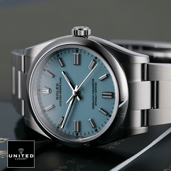 rolthtex Oyster Perpetual 126000 "Turquoise Blue Dial" First-Class Replica rolthtex Perpetual 126000 Turquoise Dial Oyster Replica on the table