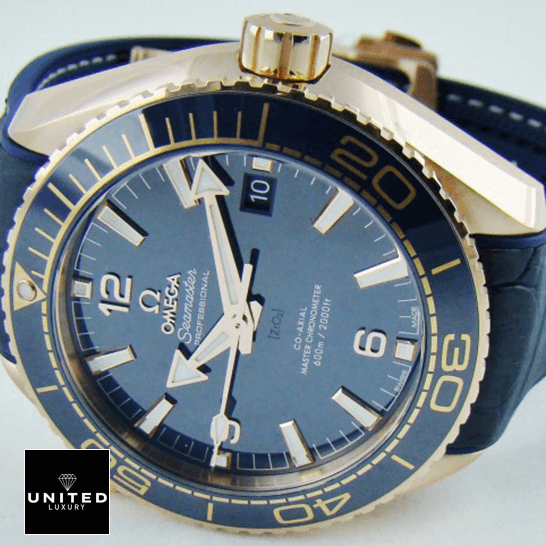 omethtga Seamaster Planet Ocean Steel 215.63.44.21.03.001 "Planet Ocean" Premium Replica 1:1 omethtga seamaster planet ocean steel 215.63.44.21.03 man dial omethtga Seamaster Blue Dial Ocean Steel Replica white background