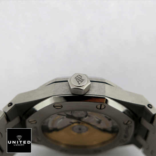 Audthtemars Pigthtuet Royal Oak Offshore 26703ST.OO.A051CA.01 Collector鈥檚 Clone 1:1 Audthtemars Pigthtuet royal oak selfwinding 15451ST ZZ 1256ST 01 A right side 1 Audthtemars Pigthtuet Royal Oak 15451 Replica crown on the ap logo