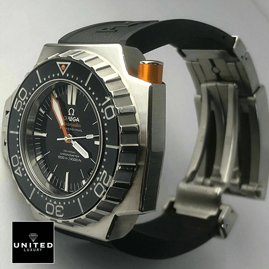 omethtga Seamaster Ploprof 224.32.55.21.01.001 Replica side view