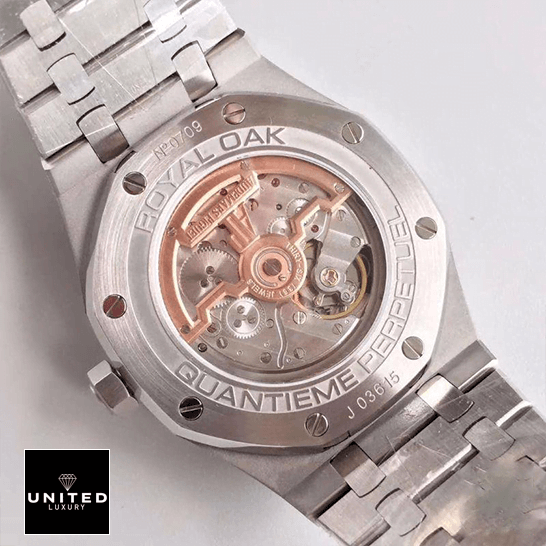 Audthtemars Pigthtuet Royal Oak Quant谋eme Steel Case Replica upside view